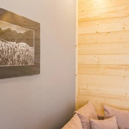 Apartament Wloski شقة